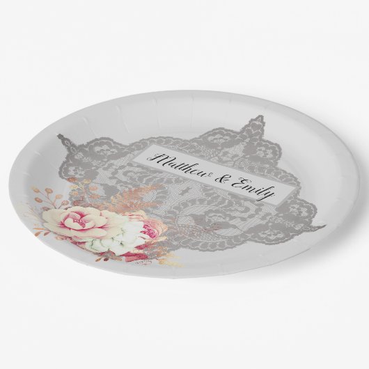 Roos van pasta's Papieren Bordje (Gekanteld)