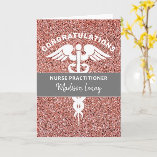 Roos van verpleegkundige Afstuderen Gold Name Kaart (Gele Bloem)