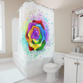 Roos voor kleurrijke regenboog douchegordijn (In situ)