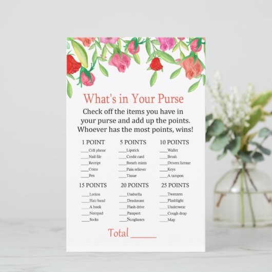 Roos Wat zit er in je handtas? (Staand voorkant)