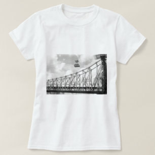 Roosevelt Island Tramway, NYC, analoge (film) foto T-shirt