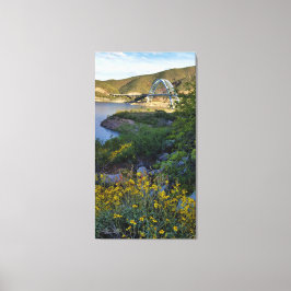 Roosevelt Lake Bridge Arizona Yellow Wildbloemen Canvas Afdruk