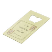 Roosframe – Monogram Himmelsgeel Bruiloft Creditkaart Flessenopener (Voorkant Gekanteld)