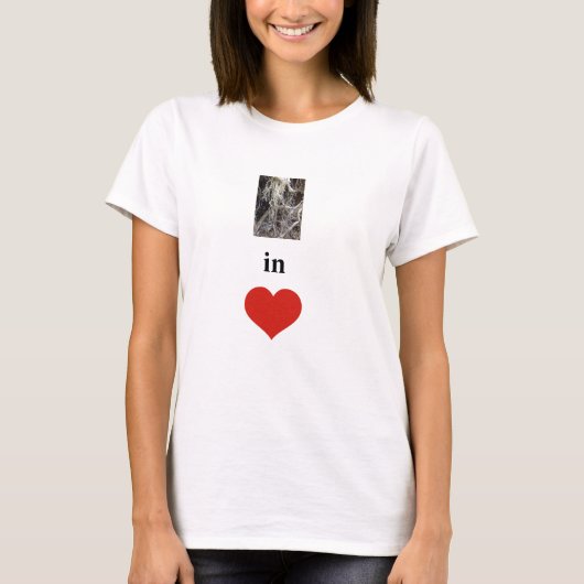 Rooted in Love T-shirt (Voorkant)