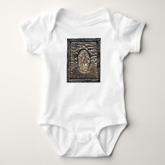 Rosary Romper (Voorkant)