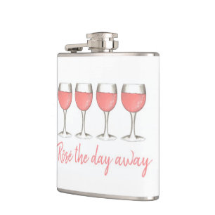 Rosé de dag weg van roze rozen glazen wijn heupfles