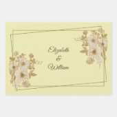 Rose Frame – Monogram Celestial Yellow Wedding Inpakpapier Vel (Voorkant 3)