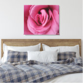 Rose Queen Romance Stretched Canvas Print (Insitu (Slaapkamer))