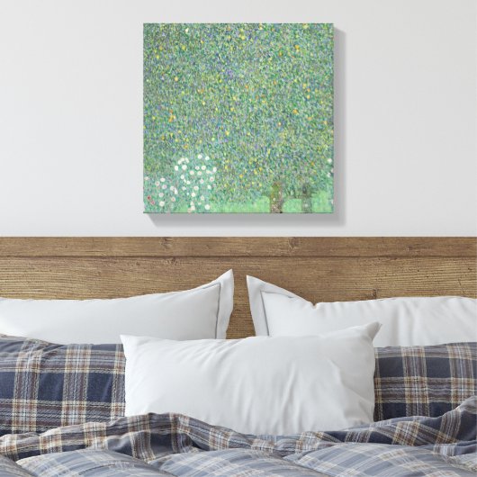 Rosebushes onder de bomen - Gustav Klimt Canvas Afdruk (Insitu (Slaapkamer))