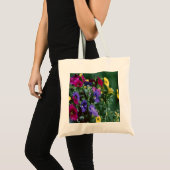 roses and news tote bag (Voorkant (product))