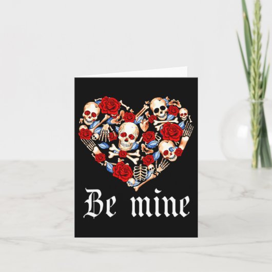 Roses And Skulls Heart Gothic Style Valentine Be M Kaart (Voorkant)