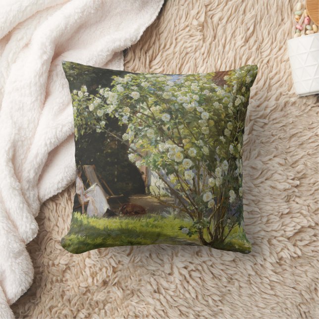 Roses. Marie Krøyer seated in the deckchair Kussen (Deken)