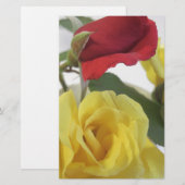 Roses van rood of geel briefpapier (Voorkant / Achterkant)