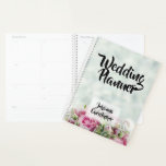 Roses Wedding Planner<br><div class="desc">Deze mooie planner zal je helpen je trouwplannen te organiseren. Het is ontworpen als onderdeel van onze roze Roses Wedding Suite en bevat een bouquet roze rozen op een bleke blauwe achtergrond en coördinaten met de rest van het collectie. Een smeergeld moet er zijn.</div>