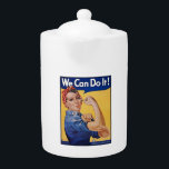 Rosie de Riveter: Sterke vrouwen Vrouw Empowerment Theepot<br><div class="desc">Rosie the Riveter, een symbool van vrouw empowerment, ontstond tijdens de Tweede Wereldoorlog toen miljoenen vrouwen de arbeidsmarkt betraden om de oorlogsinspanning te ondersteunen. Deze vrouwen, vaak aangeduid als "Rosies", namen traditioneel door mannen gedomineerde banen aan in fabrieken en scheepswerven, wat hun bekwaamheid en vastberadenheid bewijst. Hun bijdragen waren van...</div>