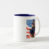 "Rosie de Riveter" Tweekleurige Koffiemok (Voorkant rechts)