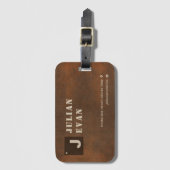 Rostbruine koperen monogram vette typografie bagagelabel (Voorkant (verticaal))