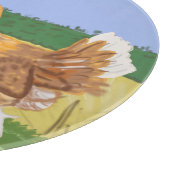 Roster en bruine kip op het platteland snijplank (Hoek)