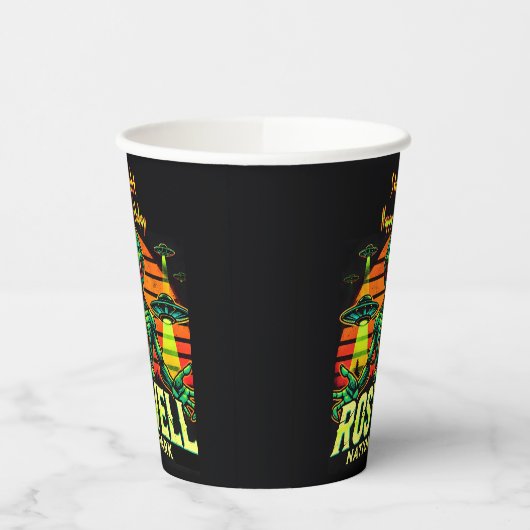 Roswell's Cosmic Getaway wacht op je! Papieren Bekers (Links)