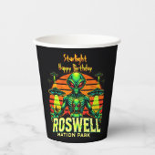 Roswell's Cosmic Getaway wacht op je! Papieren Bekers (Voorkant)