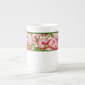 Rosy Overvloed op een Bone China Mok (B) (Voorkant)