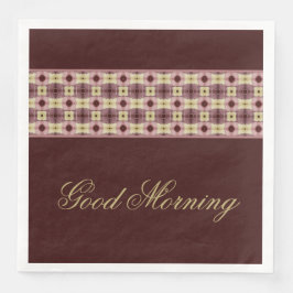 Rosy roze met bordeaux servet