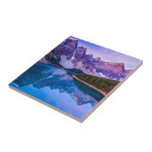 Rosy wolken voor zonsopgang bij het Morainmeer Tegeltje (Zijkant)