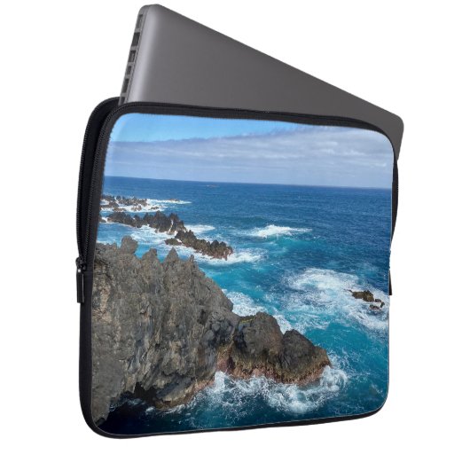 Rotsen in zee laptop sleeve (Voorkant Rechts)