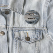 Rotsgezicht zegt hallo! ronde button 5,7 cm (In situ)