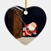 Rotsklimmen met kerstcadeau keramisch ornament