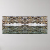 Rotswandreflecties in vijverspiegel Abstract Poster (Voorkant)