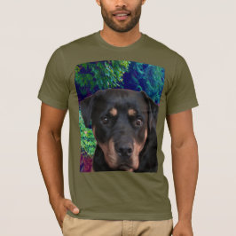 Rottweiler, Confident Guardian T-shirt
