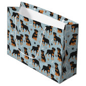 Rottweiler Dog Bones and Paws Groot Cadeauzakje (Voorkant Gekanteld)