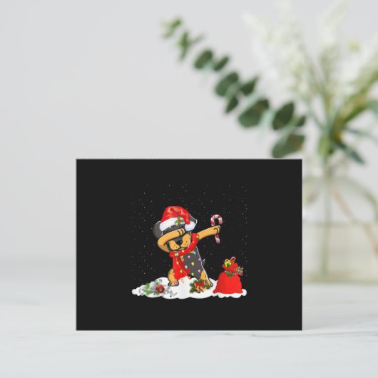 Rottweiler Dog Dabbing Funny Kerstcadeau Aankondigingskaart (Staand voorkant)