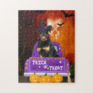 Rottweiler Dog in Halloween Truck Legpuzzel