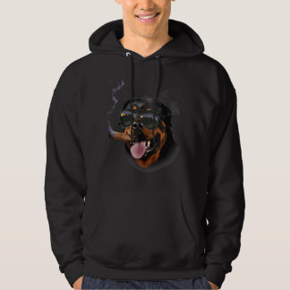 Rottweiler-hond draagt Aviator-zonnebril met sigaa Hoodie