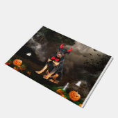 Rottweiler Hond in Halloween Kostuum Deurmat (Schuin)