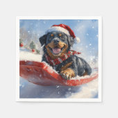 Rottweiler Hond in Sledge Laat het Sneeuw Kerstmis Servet (Voorkant)