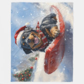 Rottweiler-hond in slee Laat het sneeuwen Kerstmis Fleece Deken (Voorkant)