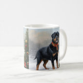 Rottweiler Hond in Sneeuw Kerstmis Koffiemok (Voorkant rechts)