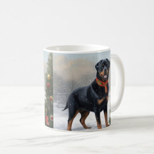 Rottweiler Hond in Sneeuw Kerstmis Koffiemok (Voorkant rechts)