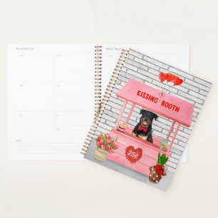 Rottweiler-hond kusstand op Valentijnsdag Planner