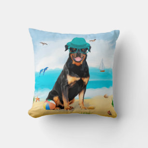 Rottweiler Hond op Strand Kussen