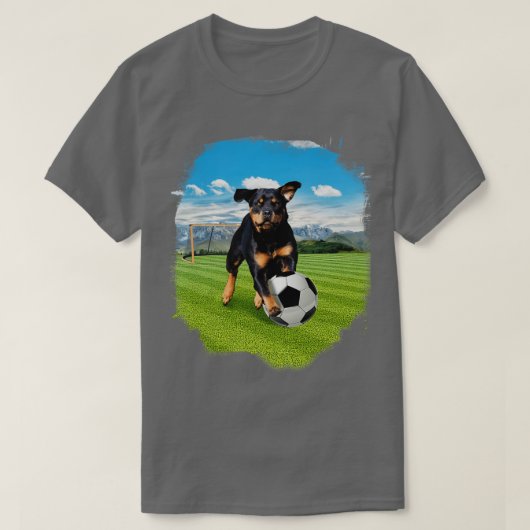 Rottweiler Hond Spelen Voetbal T-shirt (Design voorkant)