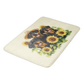 Rottweiler honden omringd door zonnebloemen badmat (Gekanteld)