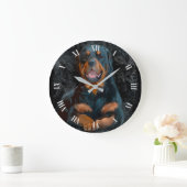 Rottweiler is lying on the floor large clock grote klok (Huis)