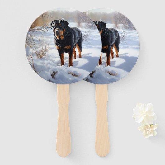 Rottweiler Laat het sneeuwen Kerstmis Handwaaier (Voorkant en achterkant)