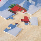 Rottweiler loopt in de sneeuw met kerst Pet Legpuzzel (Zijkant)