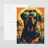 Rottweiler met zonnebril op het strand briefkaart (Voorkant / Achterkant)