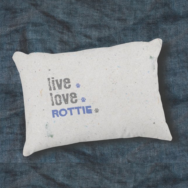 Rottweiler Moeder Live Liefde Rottie Accent Kussen (Rottie lovers, this throw pillow is perfect to show off your favorite pup!)